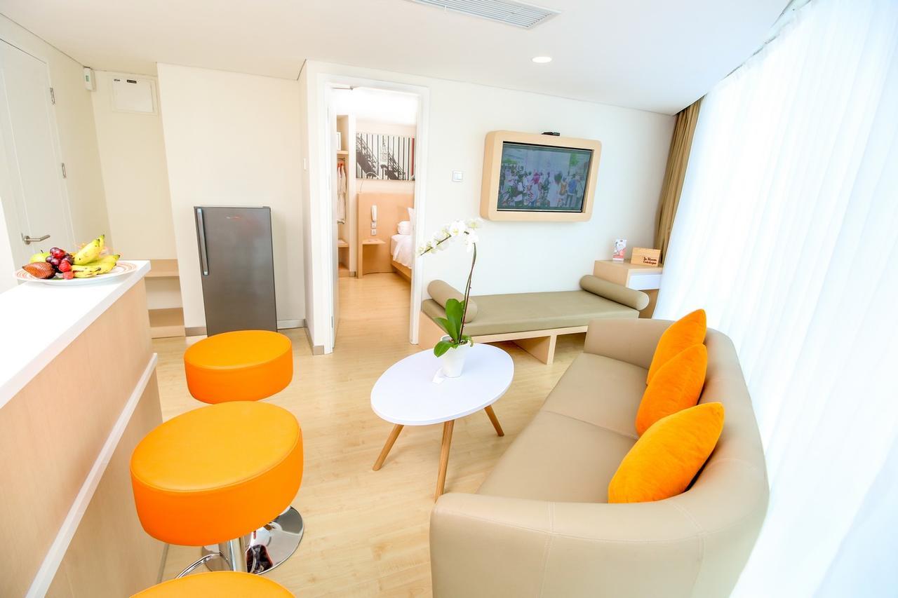 Harris Hotel Sentraland Semarang Ngoại thất bức ảnh